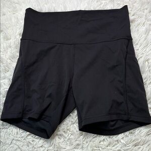 Lululemon Wunder Train High-Rise Short with Pockets 6" Black